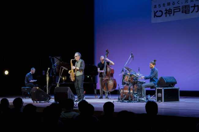 351f8545 46a8 bbac 81ab 44971fc4df77