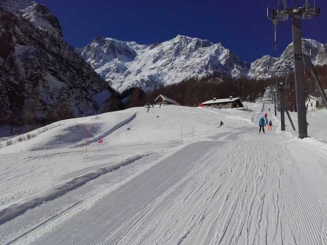 468718035 904035195166697 7701705399653878501 n