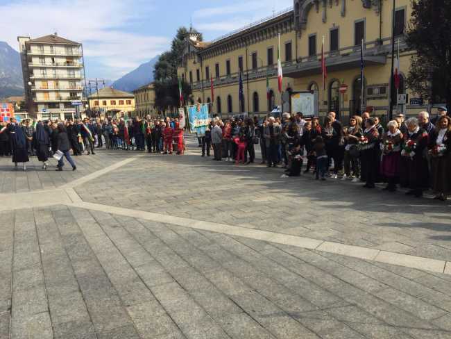 8B2C506A 9AB9 48DE B286 363F5D8FC60D