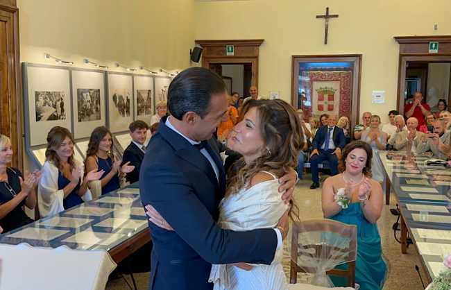 90541DB1 06A8 43F7 B8A9 CABA5799E647