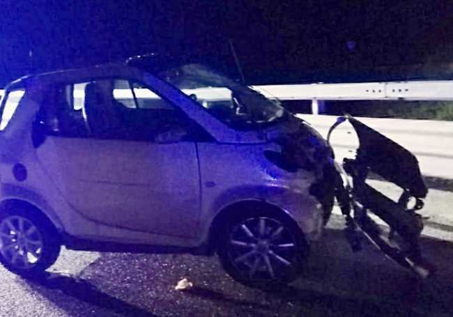 CD79E316 D2D4 420D B32B 9C7C92E0EFBF