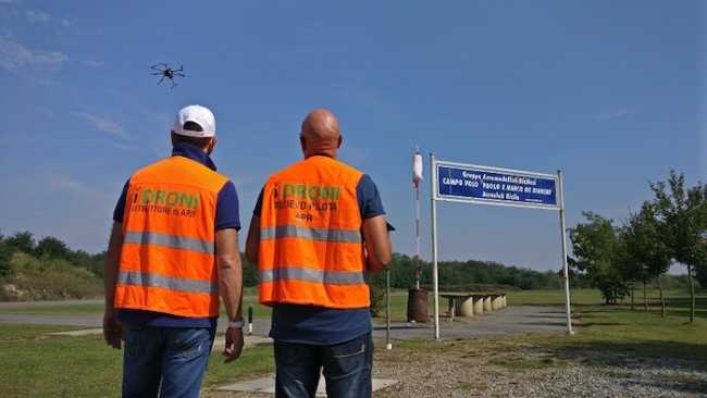 Copertina Flight School