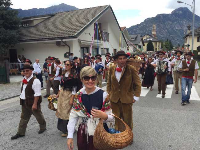 F718AEE6 8F05 43A3 A632 CB3A049028E2