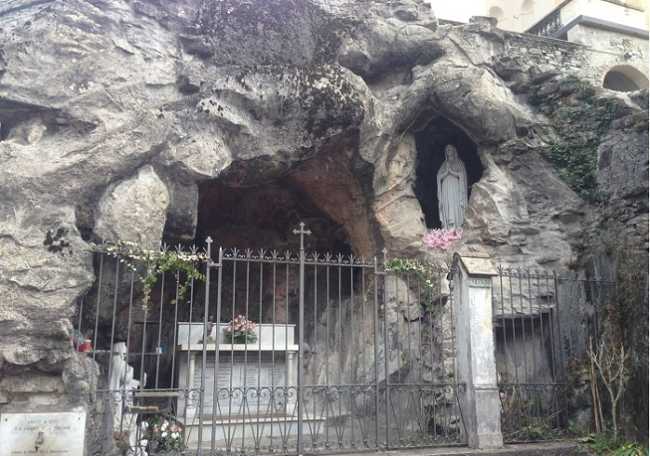 Grotta Lourdes