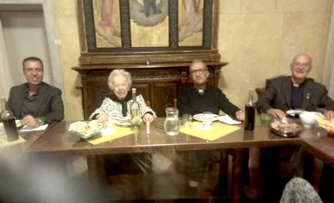 IMG20241022212045 BURST001 COVER