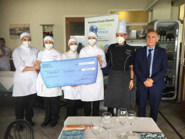 Squadra vincitrice con Presidente Arturo Lincio