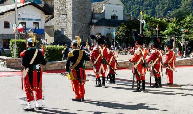 Susy Mezzanotte Bannio Milizia 1710 HR