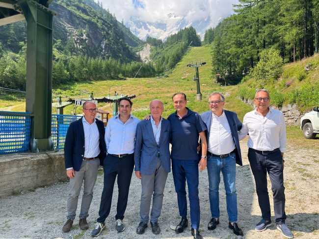 WhatsApp Image 2024 07 31 at 12.04.41