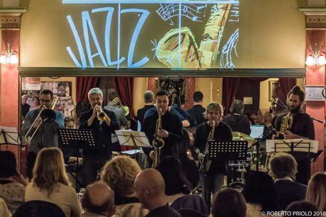 aa9e8234 bb15 45c6 b3c5 d678b3c02fdd