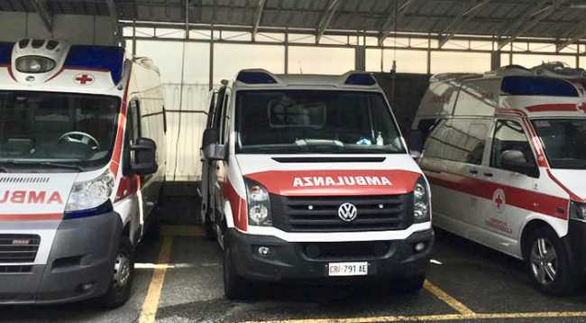 ambulanze posteggio domo