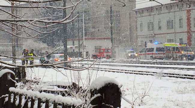 auto binari neve villa dic 17