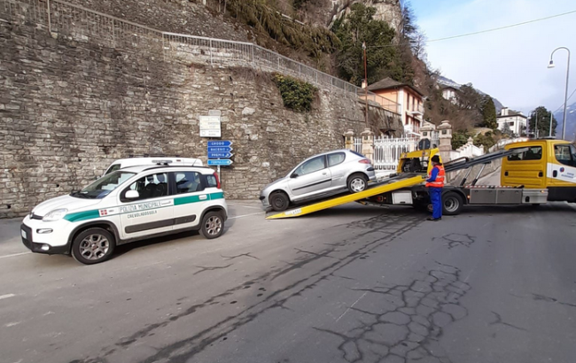 auto rimossa carro attrezzi
