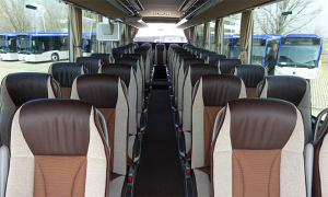 autobus interni vuoto