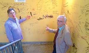 b scritte muro proverbio bartolucci