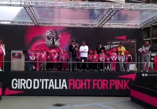 bambini scuole giro