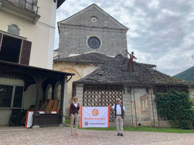 bandiera arancione low