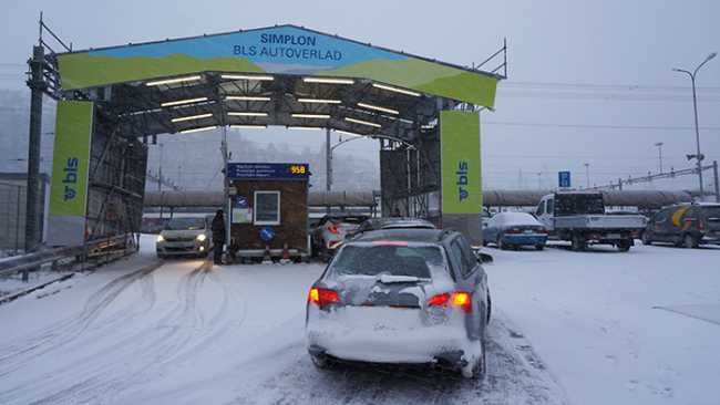 bls treno navetta neve autoverlad simplon 02