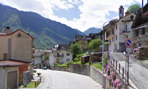 borgomezzvalle ingresso paese strada