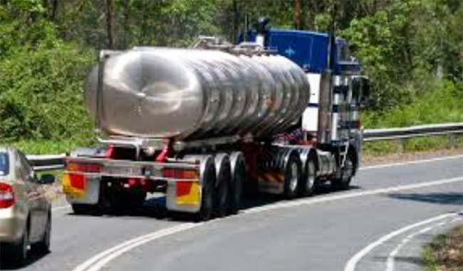 camion strada pericoloso