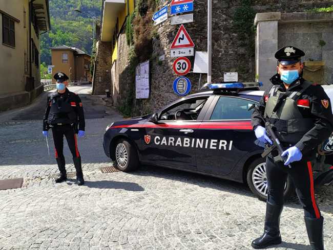 carabinieri posto blocco antrona covid