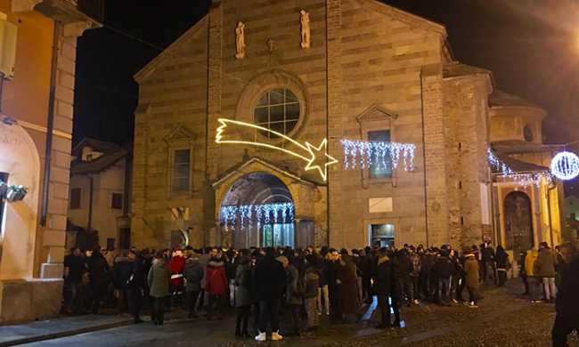 collegiata natale uscita messa 17