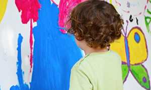 corta bambino disegno