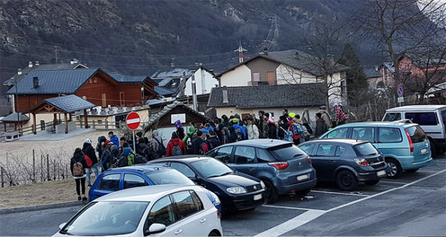 crodo protesta studenti fobelli