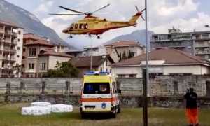 elicottero ambulanza centro domo rosmini