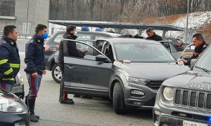 fermo casello carabinieri