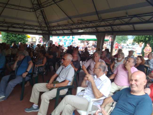 ff2ffdc8 fd8b 4c58 98f1 f283448e9d6a