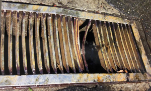 griglia tombino rovinata