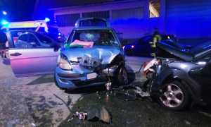 incidente frontale nosere set 17 a