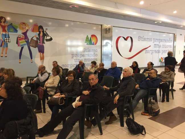 iperlibro pubblico presente