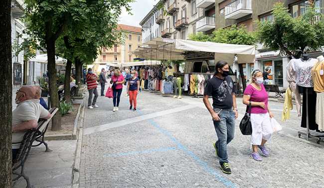 mercato domo sabato covid viale
