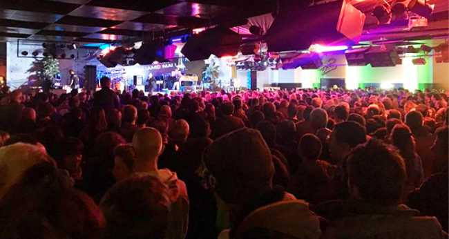 nomadi trocadero pieno