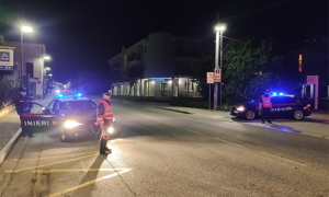notte posto blocco carabinieri