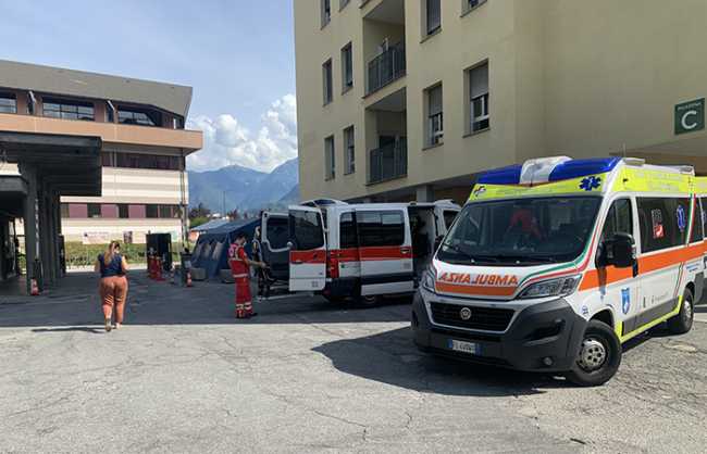 ospedale ambulanze entrata