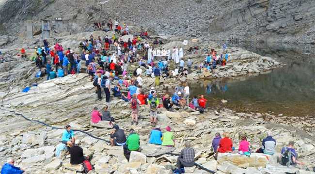 passo moro messa sacerdoti 17
