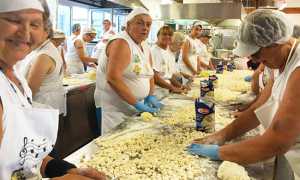 patata sagra preparazione gnocchi 16