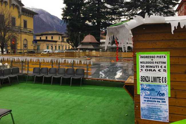 pista ghiaccio 18 montata vuota