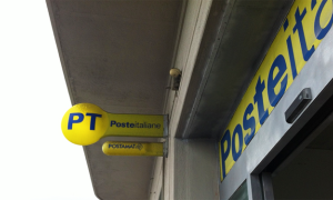 poste italiane uffici scritta