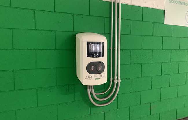 ricarica auto elettrica