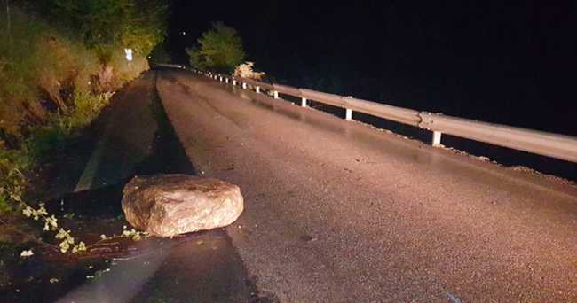sasso strada calasca