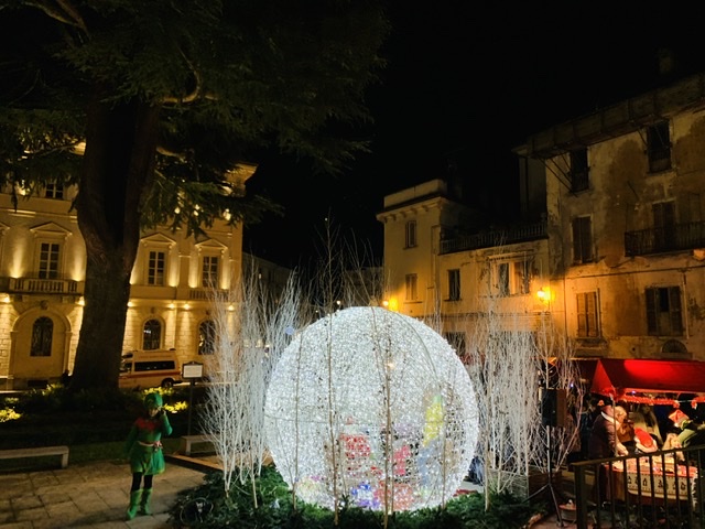 6CD3C103 FC98 40BF 8C26 422CA3C280F0