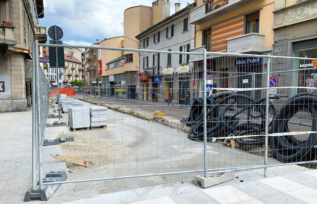 lavori corso di dio centro domo