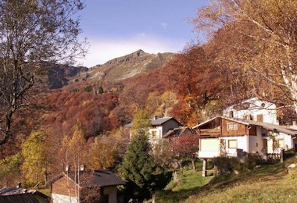 img 4060 26 222 0 0 d3505a58c11c2b6723fe734c4a72f2a5