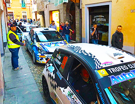 b rally 2 laghi piazza mercato