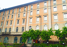 b condominio migranti stazione