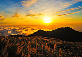 b estate tramonto montagna