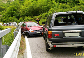 b incidente crodo ka suv